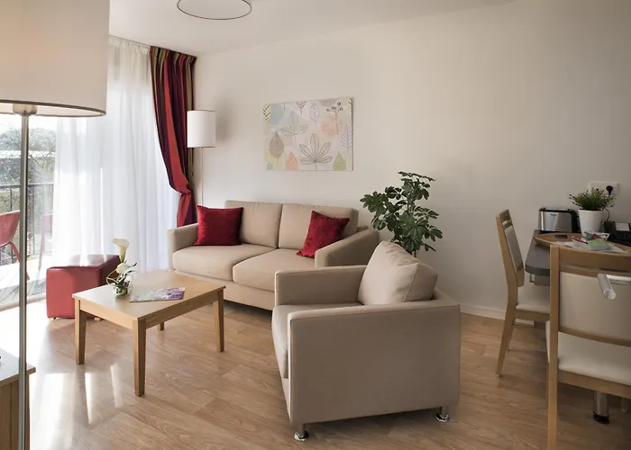 Domitys Les Greements D\'Or - Residence Seniors